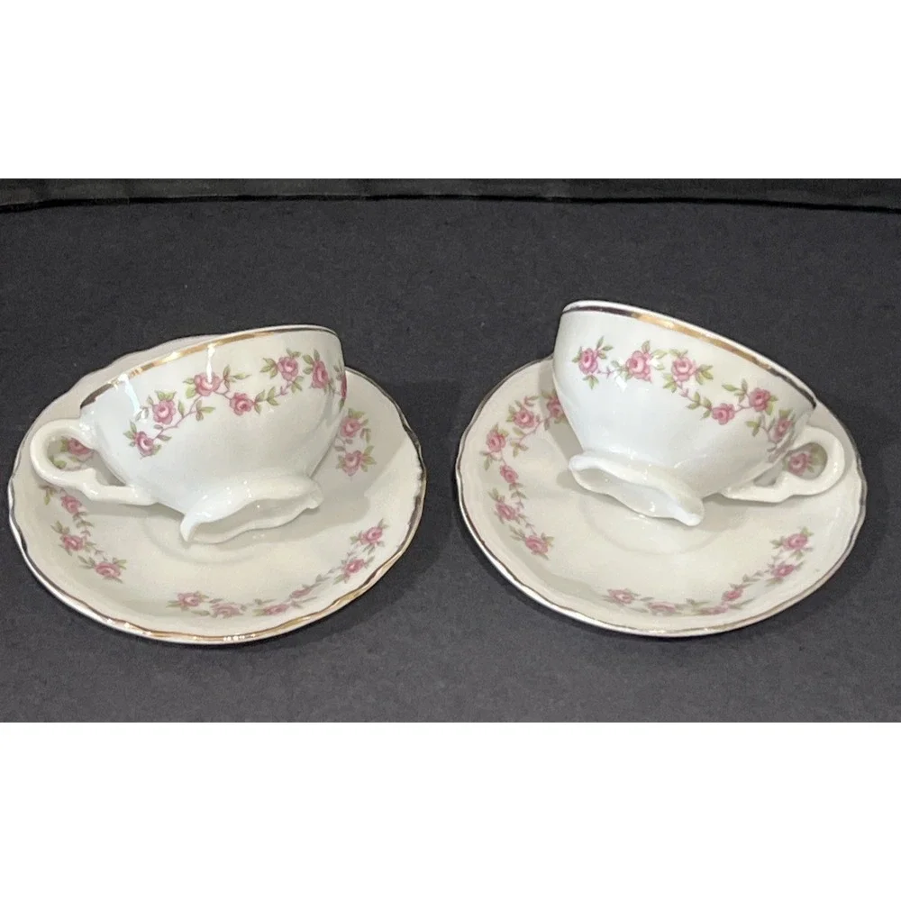 Vintage Purple Rose Footed Porcelain Tea Cup And Saucer Set With Gold‎ Trim Set